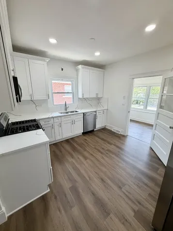 11344 South Parnell Avenue Chicago IL 60628