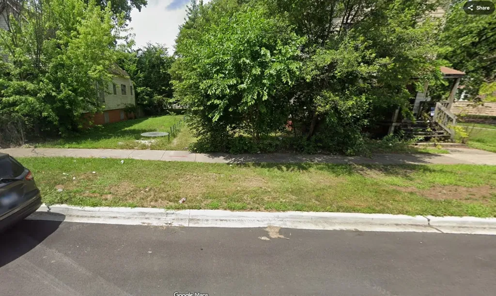 5804 South May Street Chicago IL 60621
