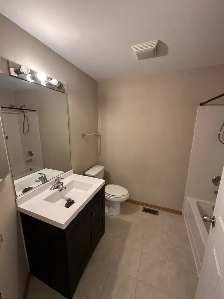 2835 Rutland Circle Naperville IL 60564