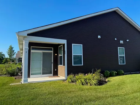 930 Fitzwilliam Way North Aurora IL 60542