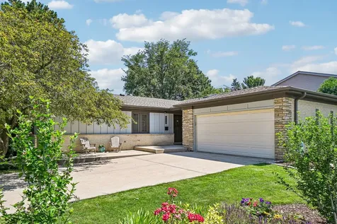 815 South Salem Avenue Arlington Heights IL 60005