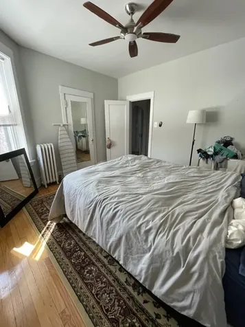 1441 West Berteau Avenue Chicago IL 60613