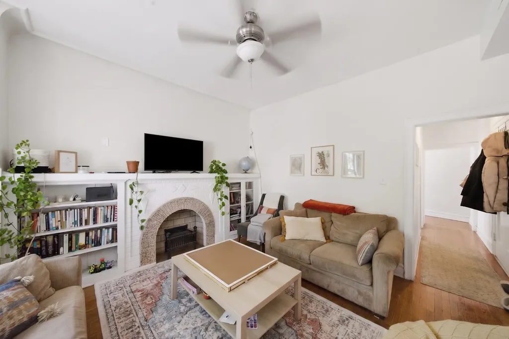 3825 West Adams Street Chicago IL 60624