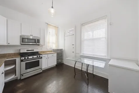 3825 West Adams Street Chicago IL 60624