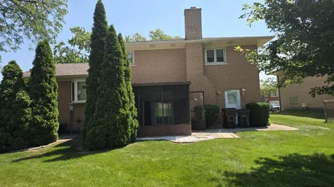 15412 Walnut Road Oak Forest IL 60452