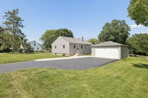 940 Mckinley Court Lockport IL 60441