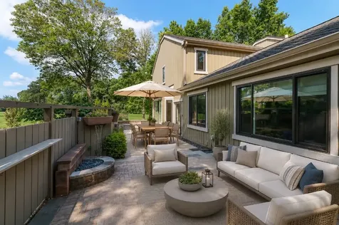 244 Hickory Lane Lake Barrington IL 60010