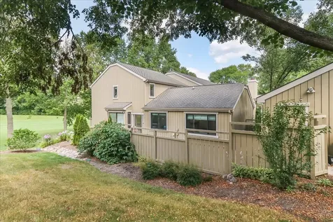 244 Hickory Lane Lake Barrington IL 60010