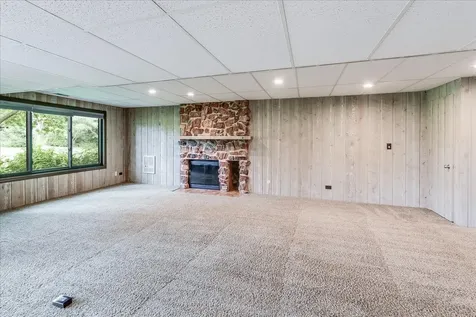 244 Hickory Lane Lake Barrington IL 60010