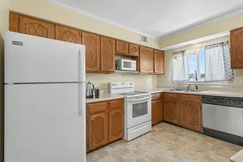 3256 Sanders Road Northbrook IL 60062