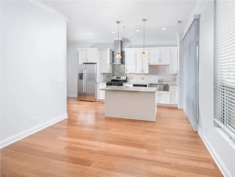 22 North Aberdeen Street Chicago IL 60607