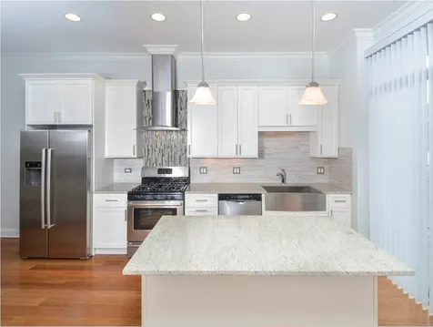 22 North Aberdeen Street Chicago IL 60607