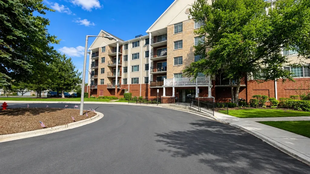 2301 Oakmont Way Darien IL 60561