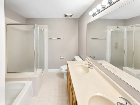 2301 Oakmont Way Darien IL 60561