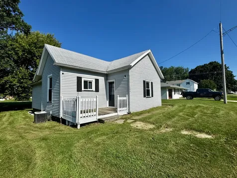 104 North Memorial Street Ohio IL 61349