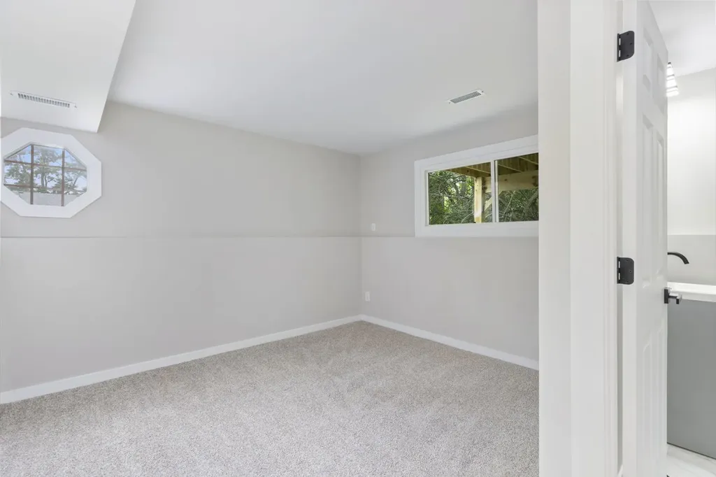 105 Cedarwood Court Bolingbrook IL 60440