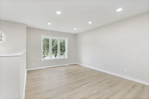 105 Cedarwood Court Bolingbrook IL 60440