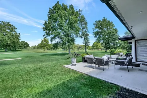 102 Greencroft Drive Champaign IL 61821