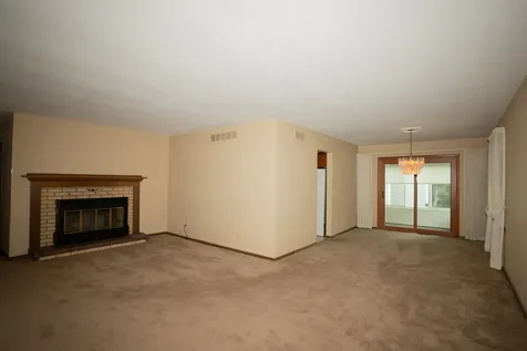 2918 30TH Street Moline IL 61265