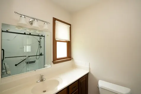 2918 30TH Street Moline IL 61265