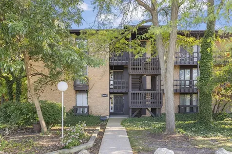 1601 East Maple Terrace Lisle IL 60532
