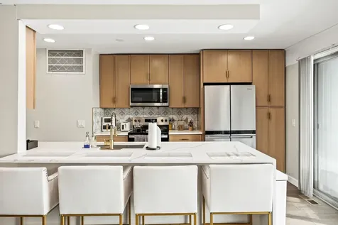 1601 East Maple Terrace Lisle IL 60532