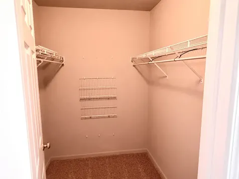166 Avalon Court Roselle IL 60172