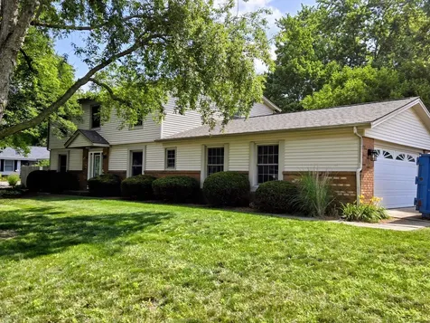 610 Dorset Circle St. Joseph IL 61873