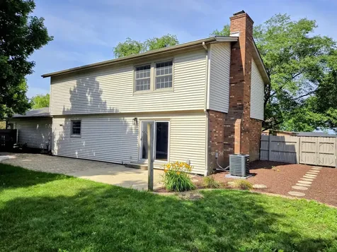 610 Dorset Circle St. Joseph IL 61873