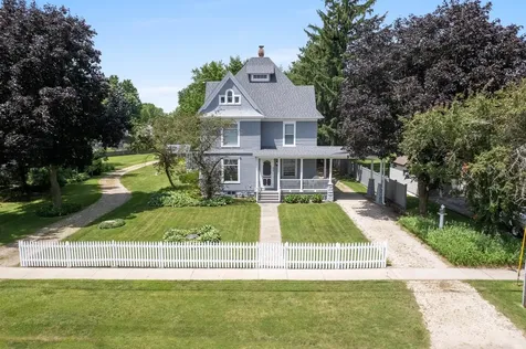 344 Flagg Street Paw Paw IL 61353