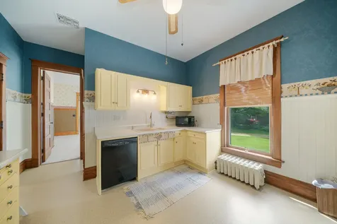 344 Flagg Street Paw Paw IL 61353