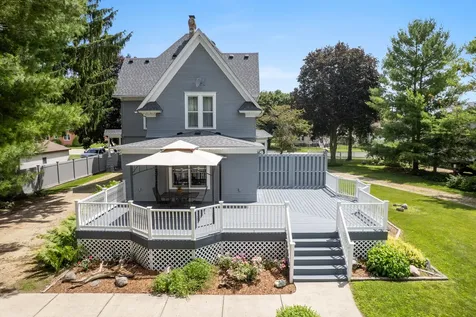 344 Flagg Street Paw Paw IL 61353