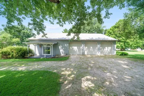 344 Flagg Street Paw Paw IL 61353