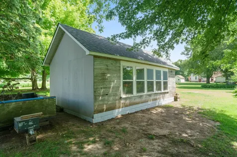 344 Flagg Street Paw Paw IL 61353
