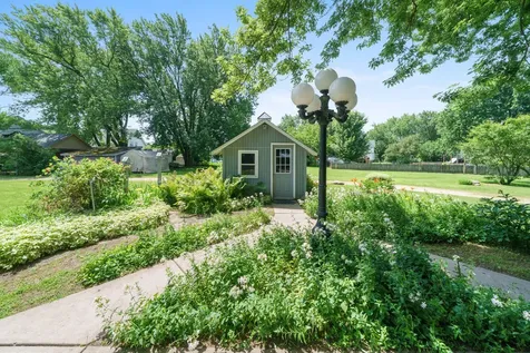 344 Flagg Street Paw Paw IL 61353