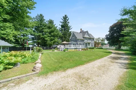 344 Flagg Street Paw Paw IL 61353