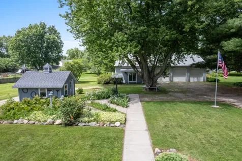 344 Flagg Street Paw Paw IL 61353