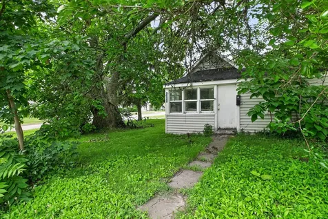 1155 South 7th Street Dekalb IL 60115