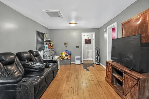 1155 South 7th Street Dekalb IL 60115