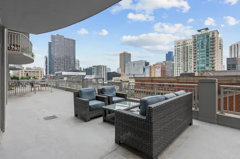 600 North Dearborn Street Chicago IL 60654