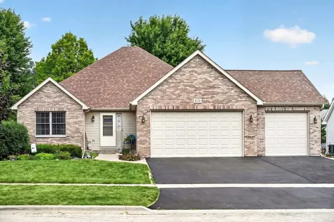 673 Bayfield Drive Dekalb IL 60115