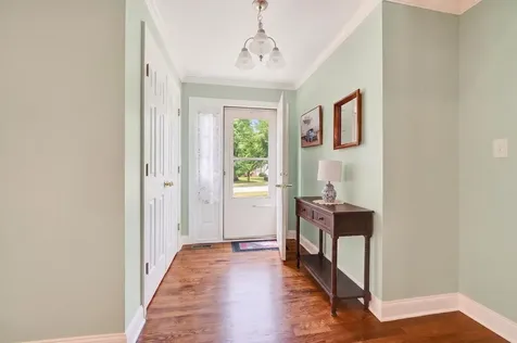 673 Bayfield Drive Dekalb IL 60115