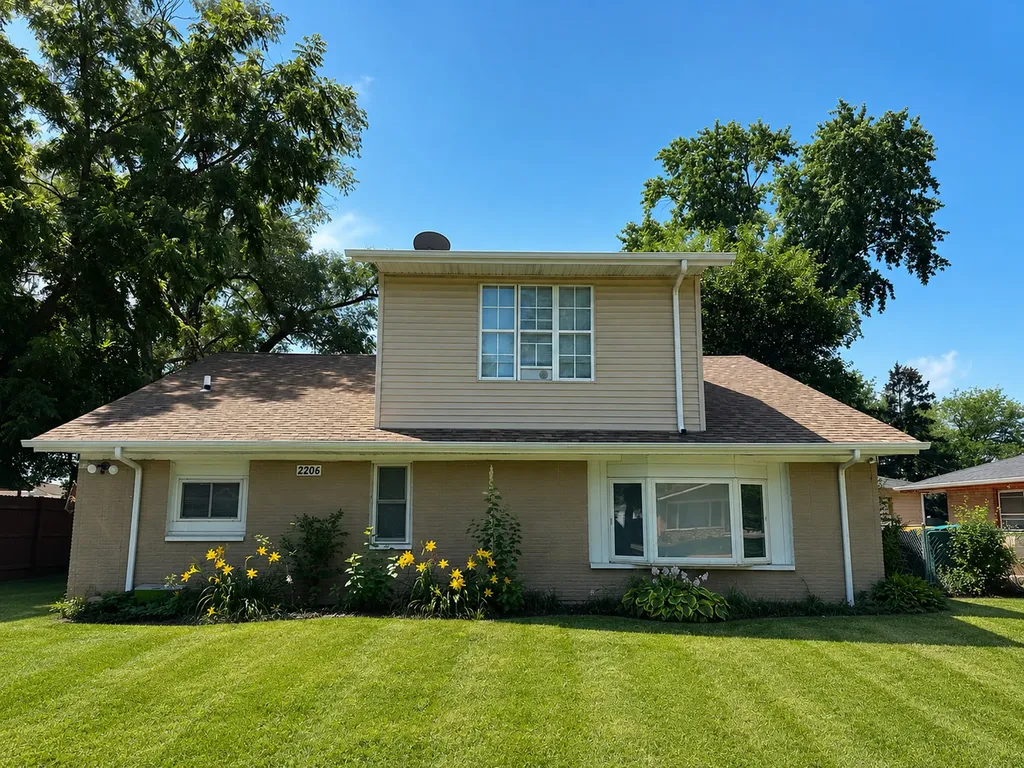 2206 Capri Avenue Joliet IL 60436