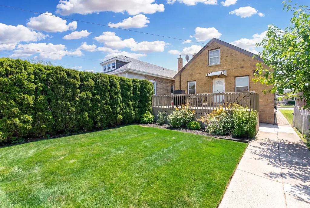 5950 West Foster Avenue Chicago IL 60630