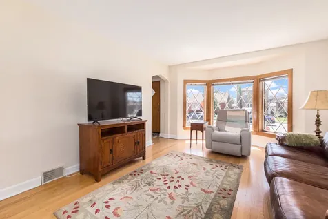 5950 West Foster Avenue Chicago IL 60630