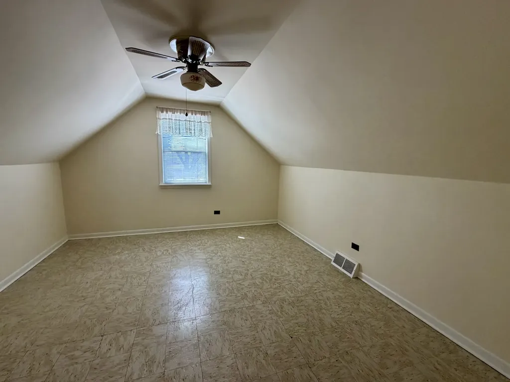 11247 South Albany Avenue Chicago IL 60655