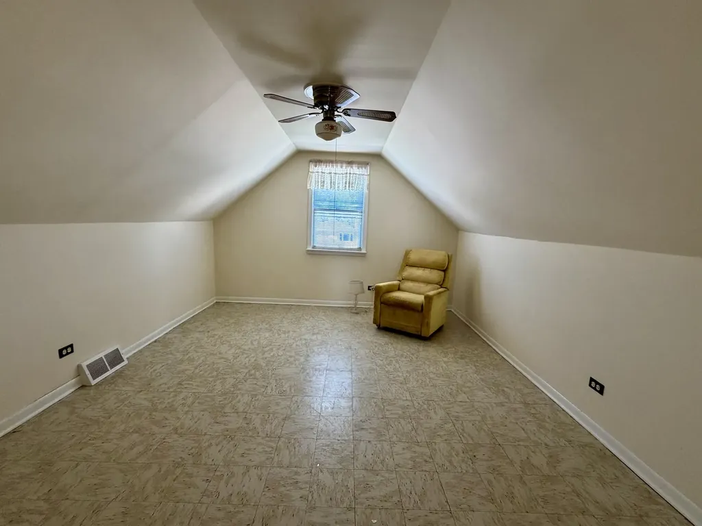 11247 South Albany Avenue Chicago IL 60655