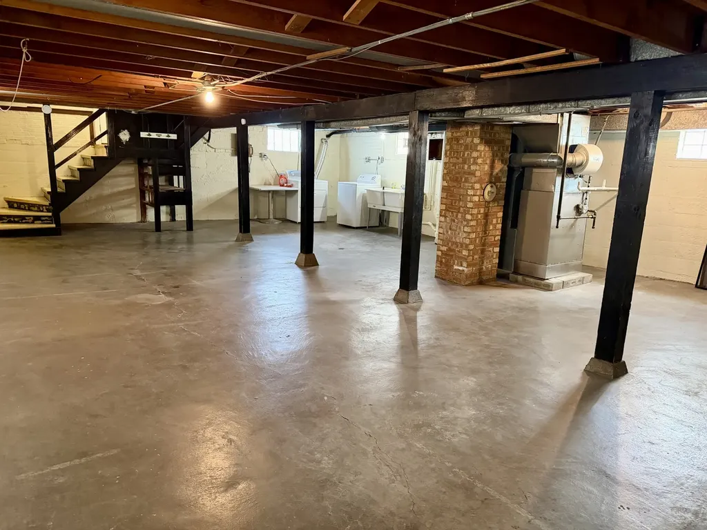11247 South Albany Avenue Chicago IL 60655