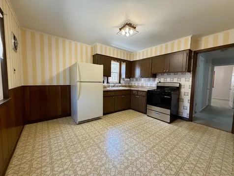 11247 South Albany Avenue Chicago IL 60655