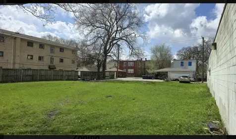 26 South 19th Avenue Maywood IL 60153